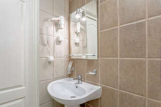 Гостиница Пик Рязань Стандартный номер с 2 односпальными кроватями и диваном-6